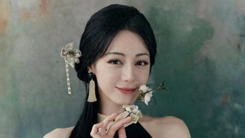 Dilraba Shines in Henan TV’s “Mid-Autumn Wonders”