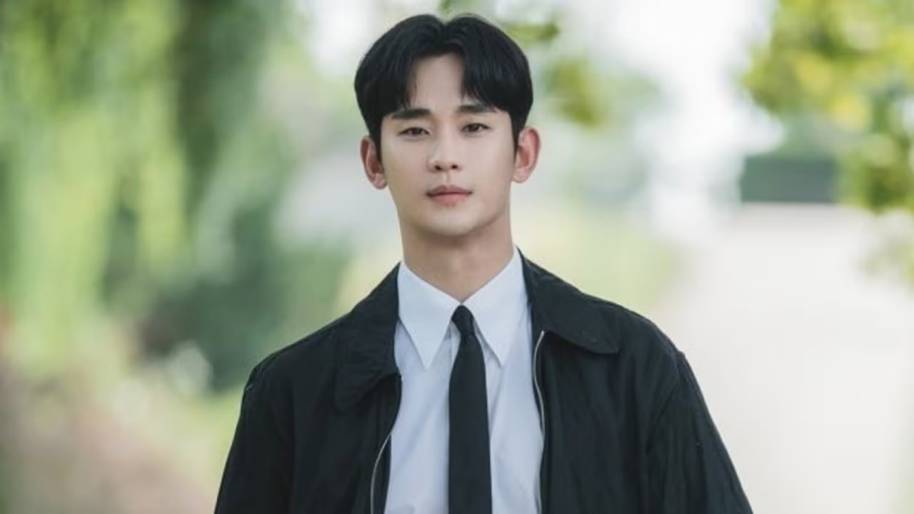 Kim Soo-hyun privacy bill moves to committee after his personal life was exposed